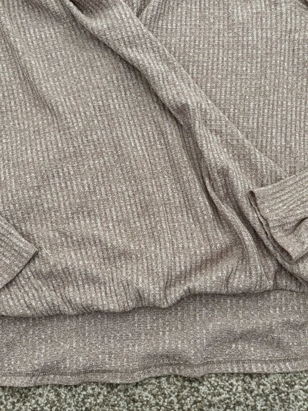 Akemi + Kin‎ Anthropologie Faux Wrap Thermal Tan Sweater Womens Large